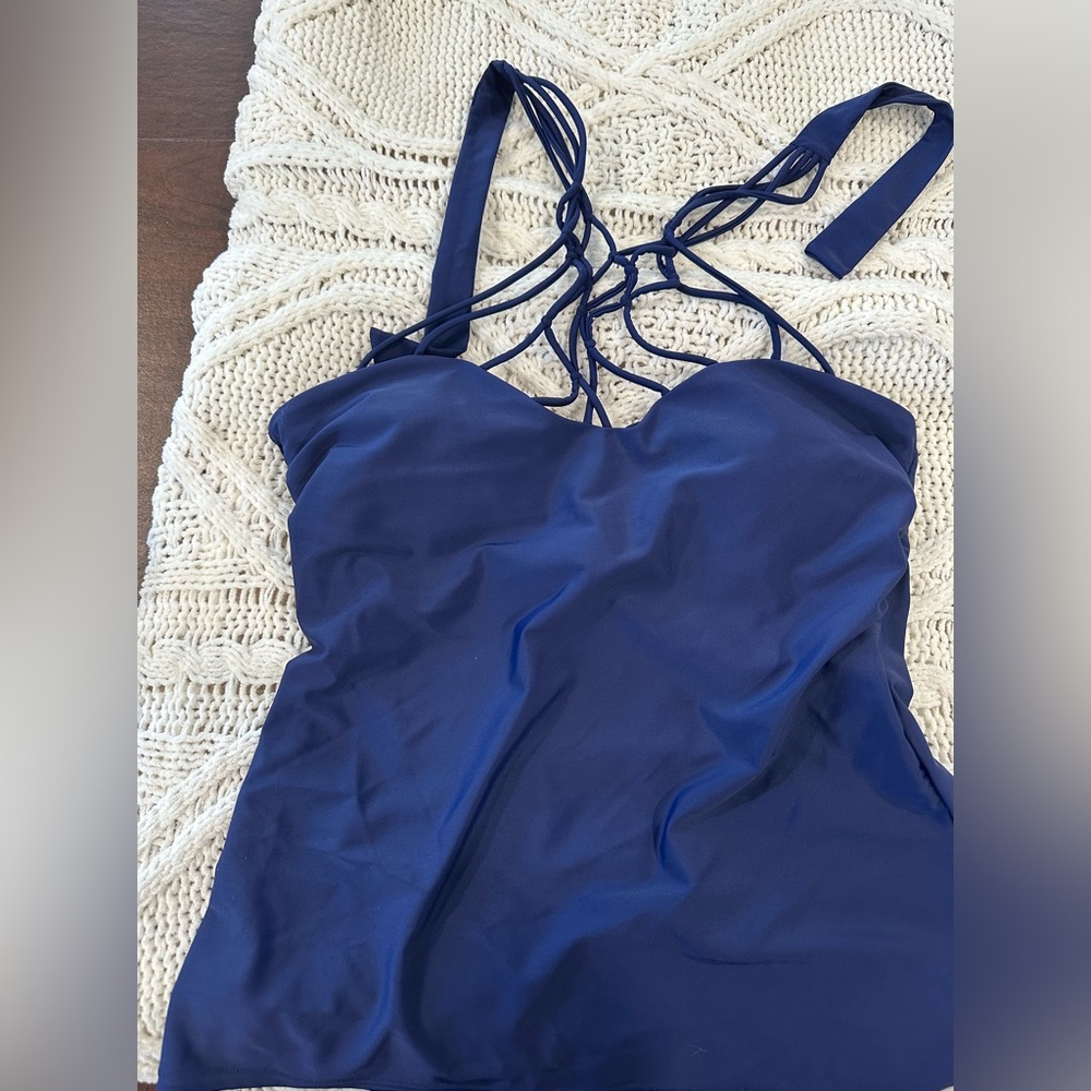 Bathing suit top